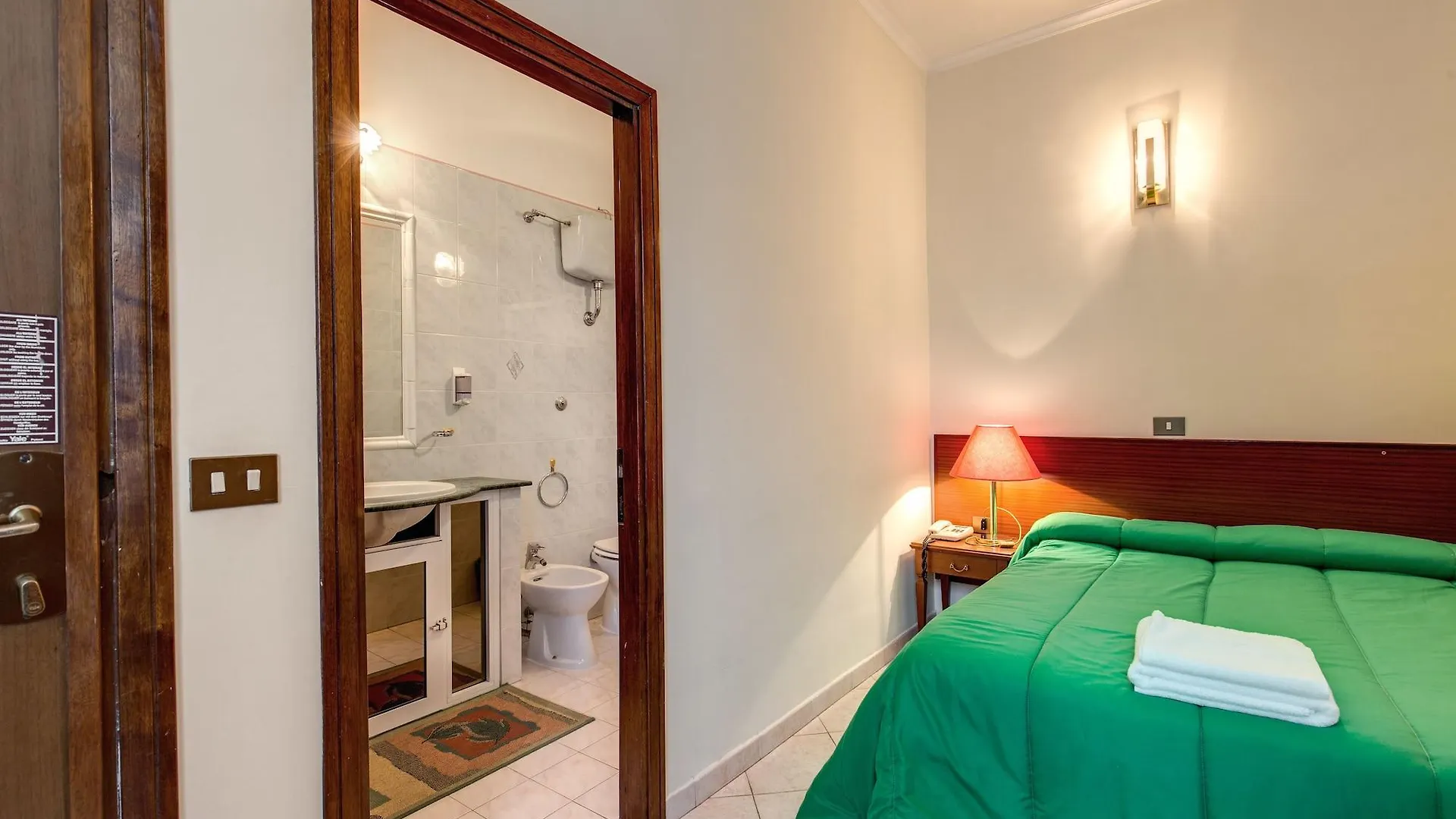 Cambridge Hotel Řím