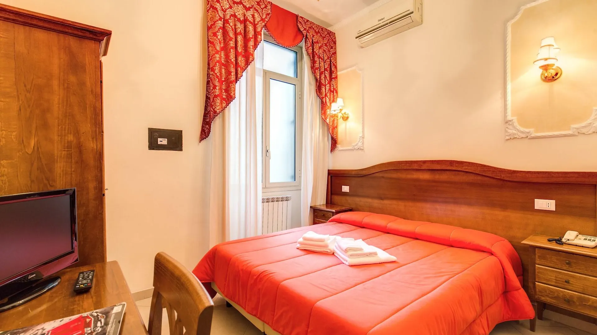 Cambridge Hotel contacts