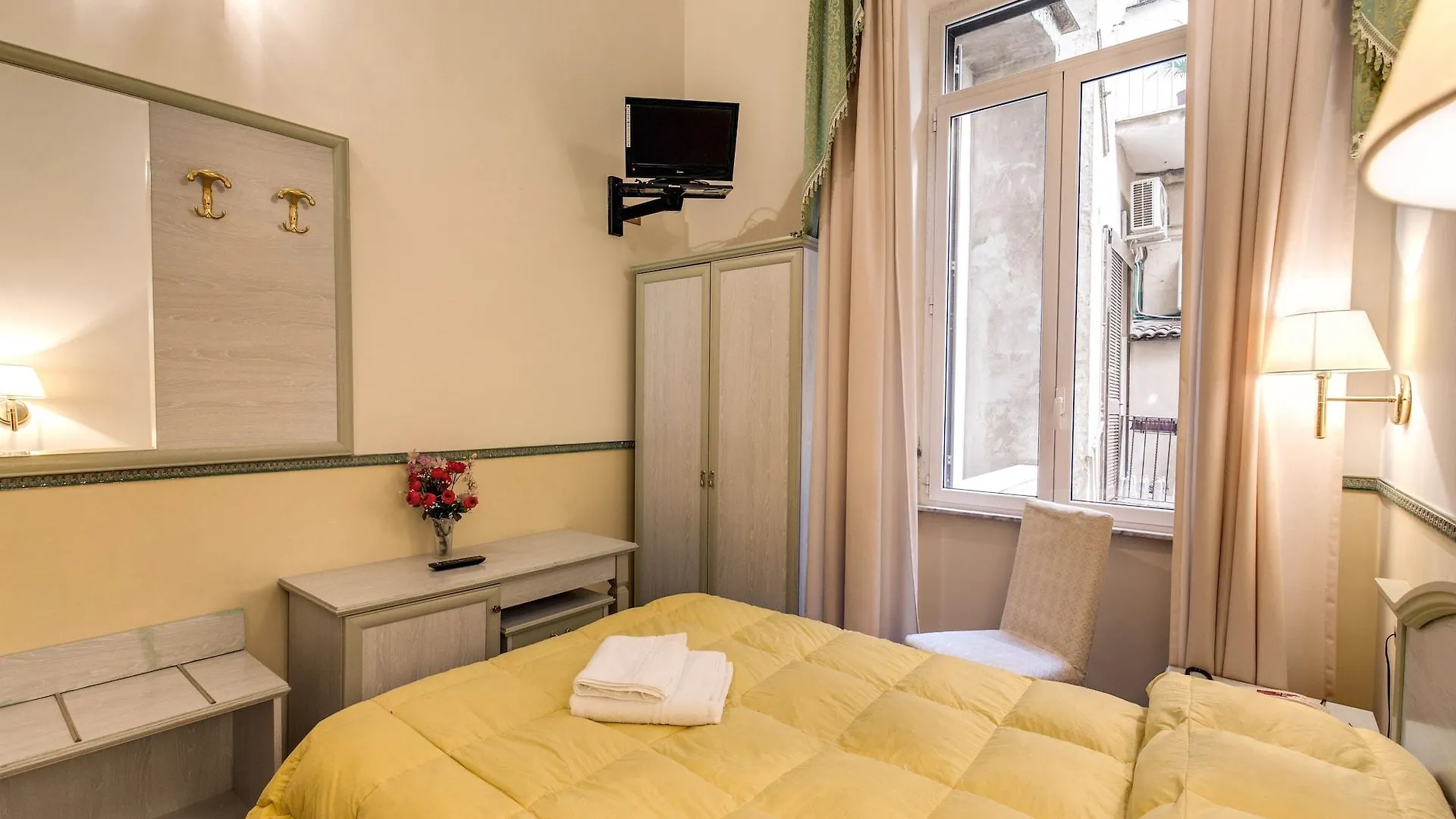 Cambridge Hotel Roma