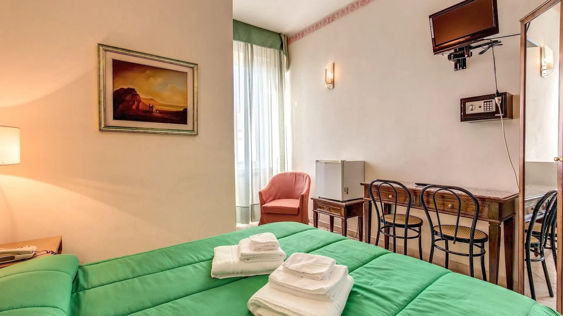 Cambridge Hotel Roma