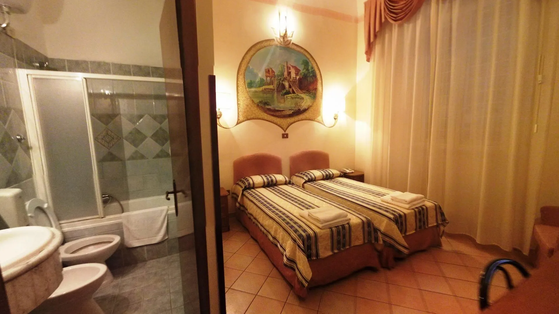 Cambridge Hotel Roma