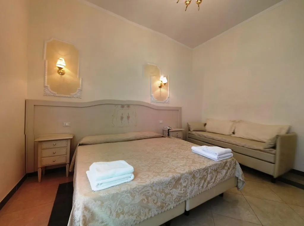 Cambridge Hotel Roma