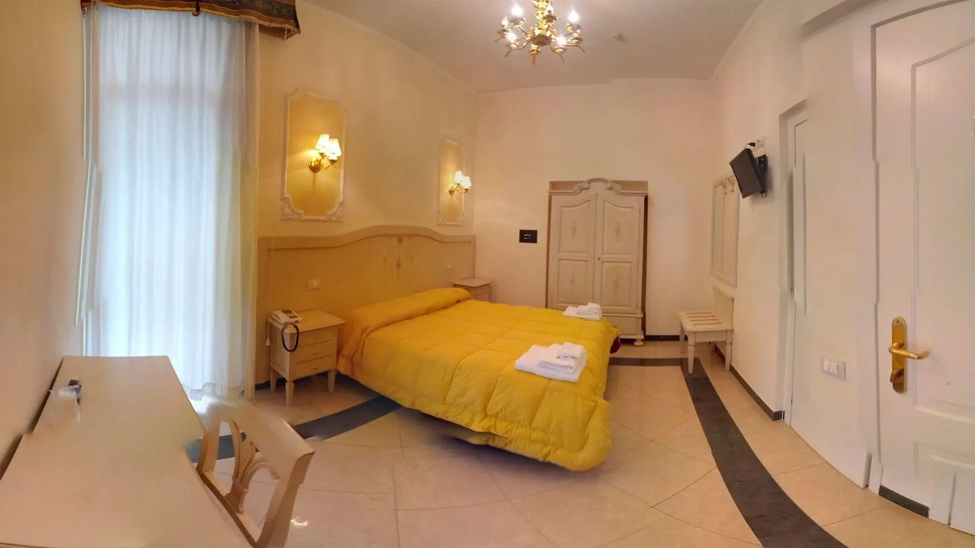 Cambridge Hotel Roma