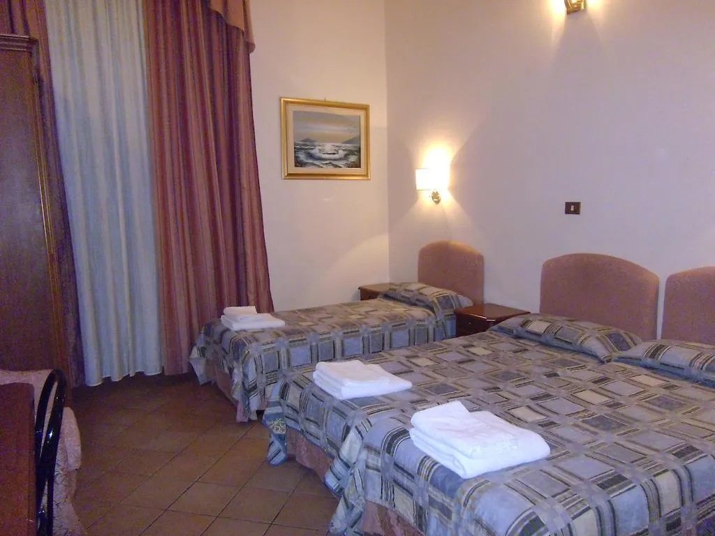 Cambridge Hotel Roma